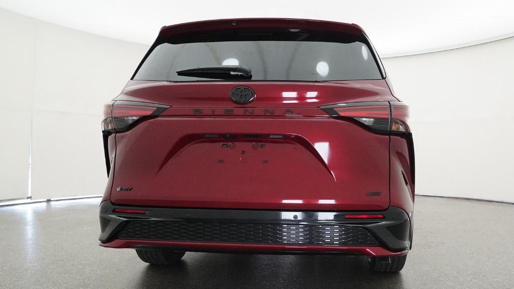 2026 Toyota Sienna XSE 7 Passenger
