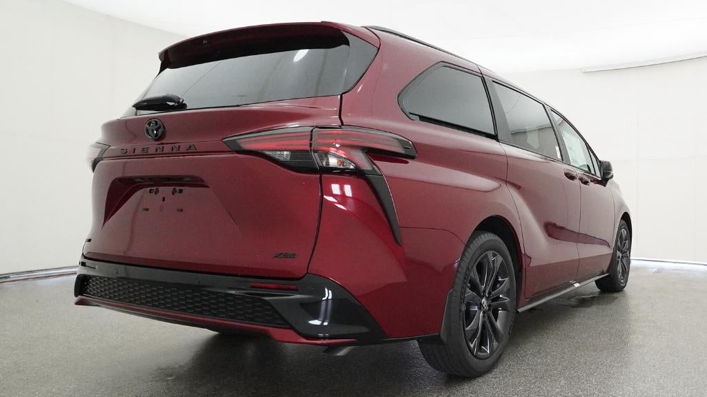 2026 Toyota Sienna XSE 7 Passenger