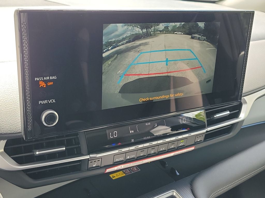 2026 Toyota Sienna XLE 8 Passenger