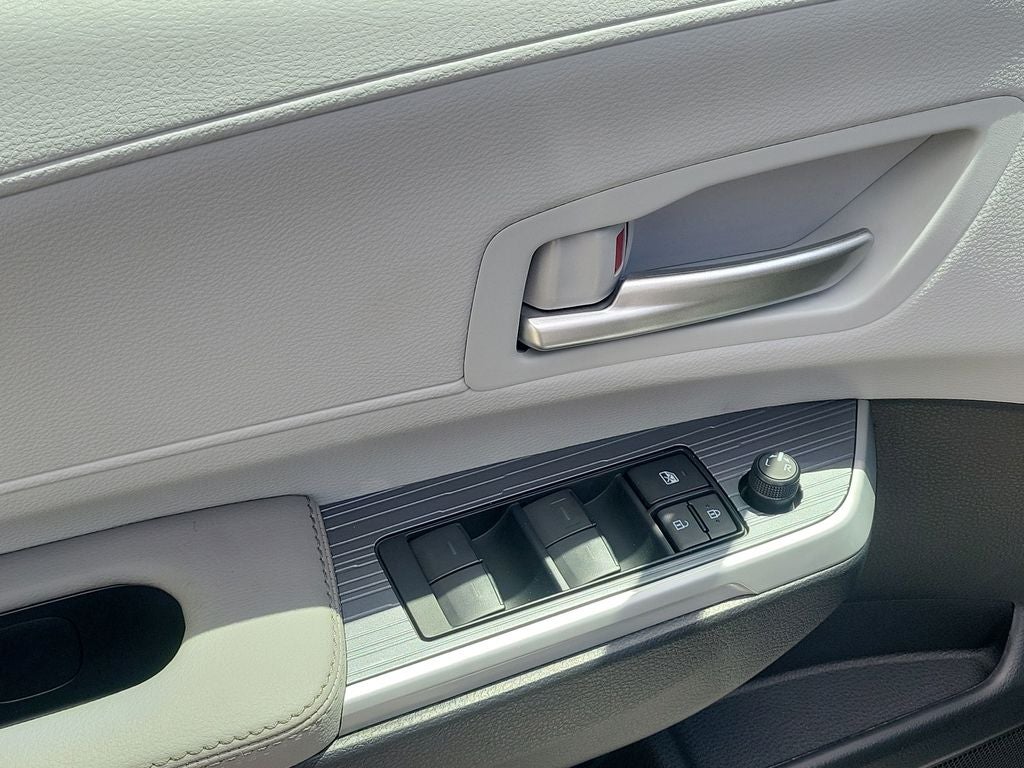 2026 Toyota Sienna XLE 8 Passenger