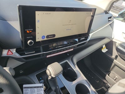 2026 Toyota Sienna XLE 8 Passenger