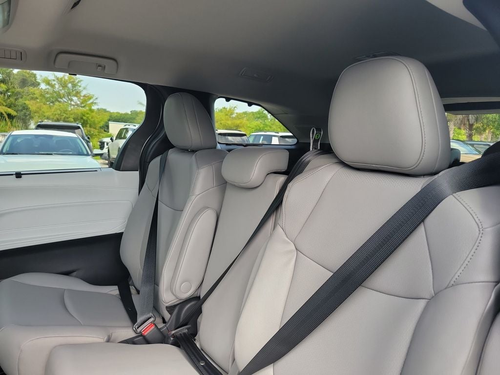 2026 Toyota Sienna XLE 8 Passenger