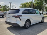 2026 Toyota Sienna XLE 8 Passenger