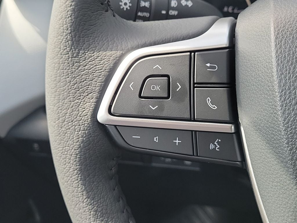 2026 Toyota Sienna XLE 8 Passenger