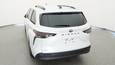 2026 Toyota Sienna XLE 8 Passenger