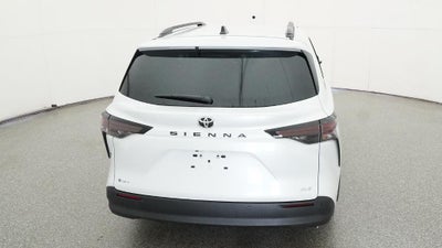 2026 Toyota Sienna XLE 8 Passenger