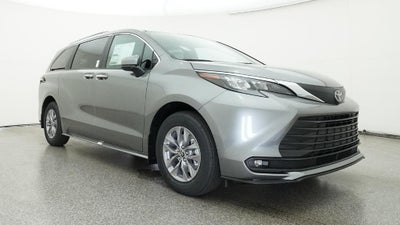 2026 Toyota Sienna XLE 8 Passenger