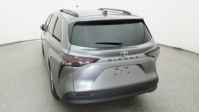 2026 Toyota Sienna XLE 8 Passenger