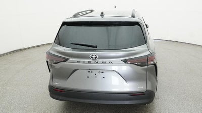 2026 Toyota Sienna XLE 8 Passenger