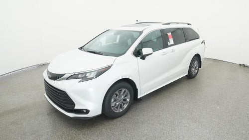 2026 Toyota Sienna XLE