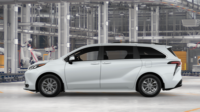 2026 Toyota Sienna XLE 8 Passenger