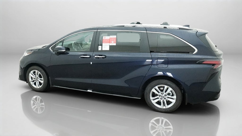 2026 Toyota Sienna Limited 7 Passenger