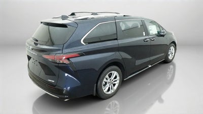 2026 Toyota Sienna Limited 7 Passenger