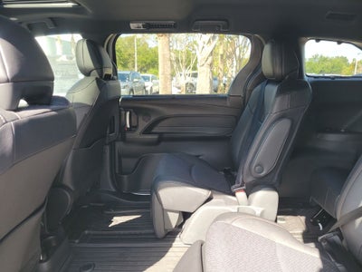 2026 Toyota Sienna Limited 7 Passenger