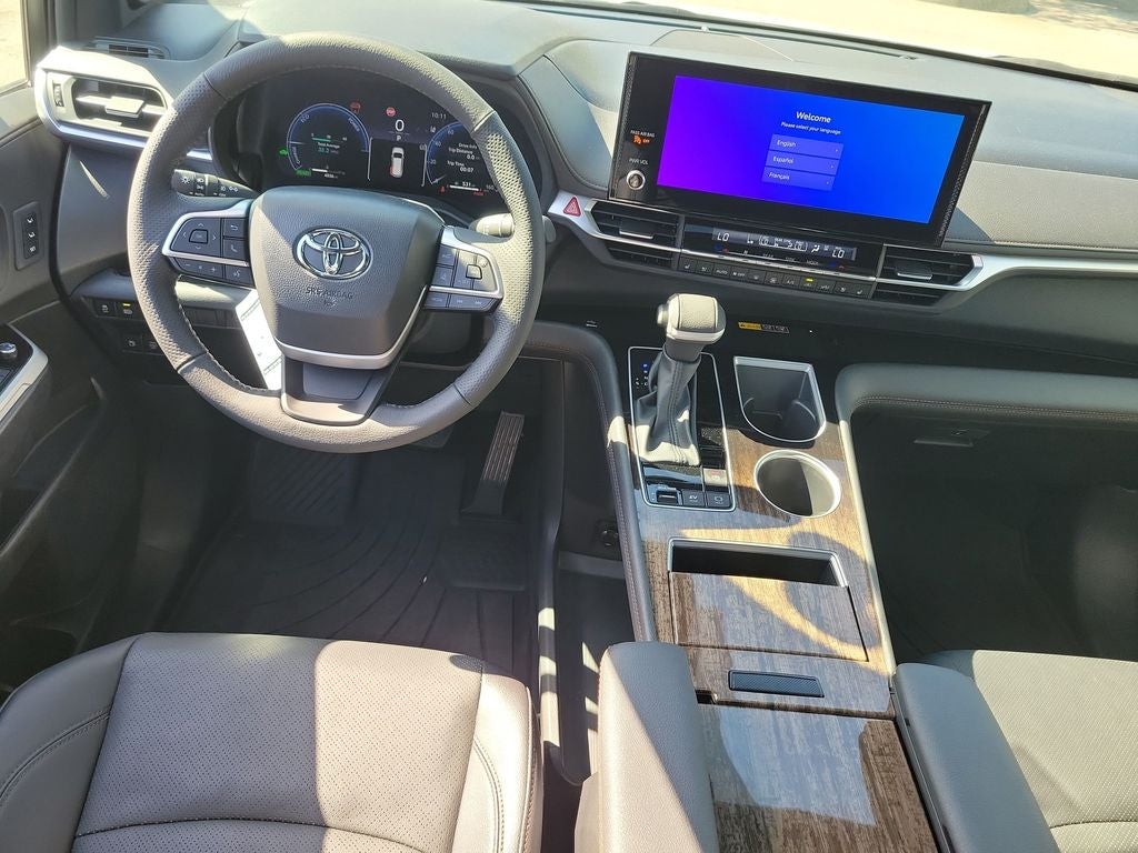 2026 Toyota Sienna Limited 7 Passenger
