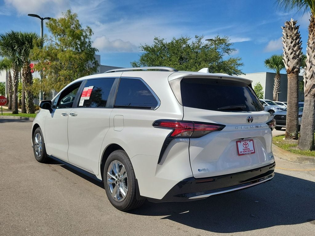 2026 Toyota Sienna Limited 7 Passenger