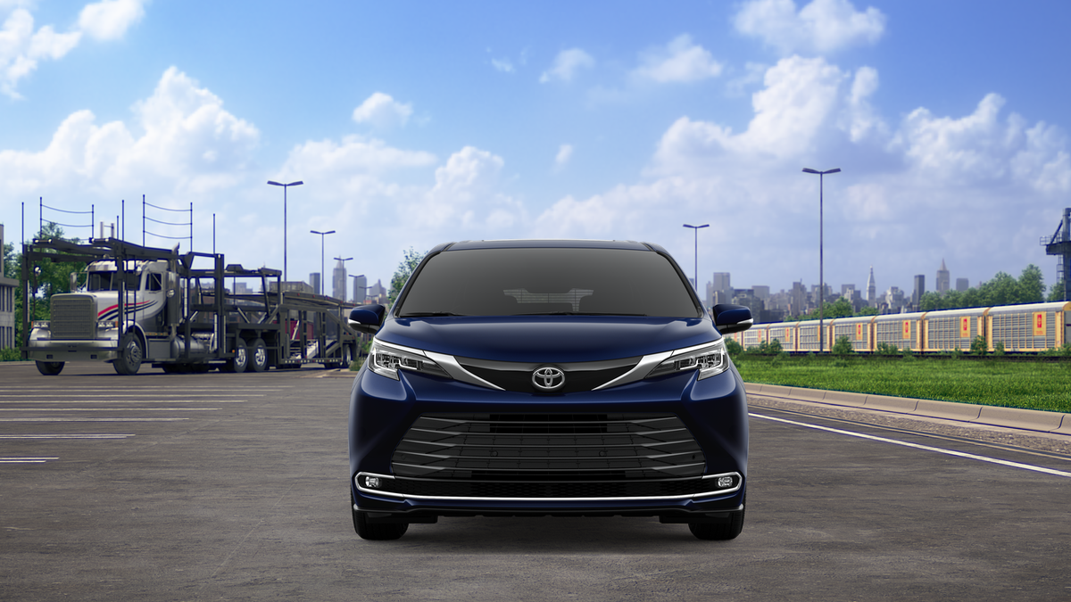 2026 Toyota Sienna Limited 7 Passenger