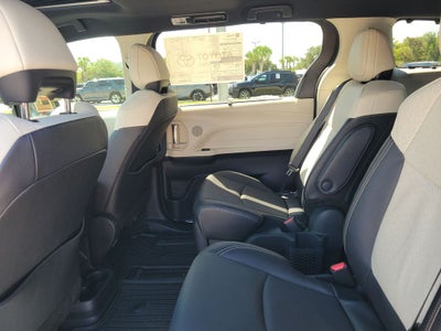 2026 Toyota Sienna Limited 7 Passenger