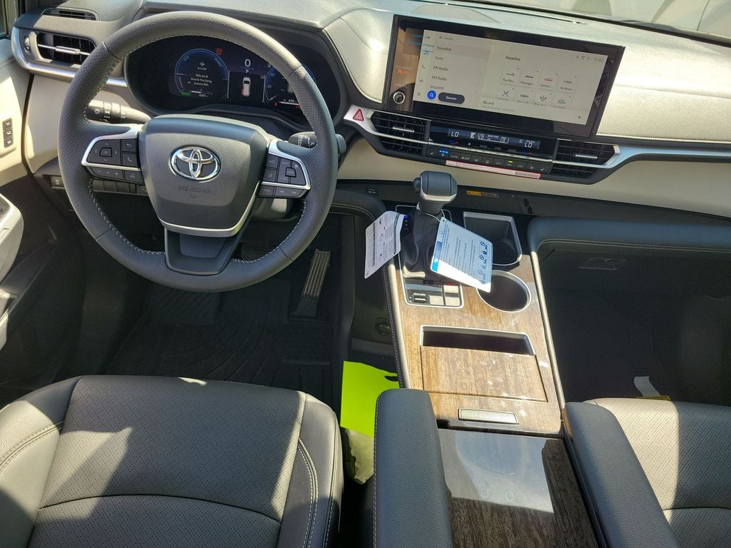 2026 Toyota Sienna Limited 7 Passenger