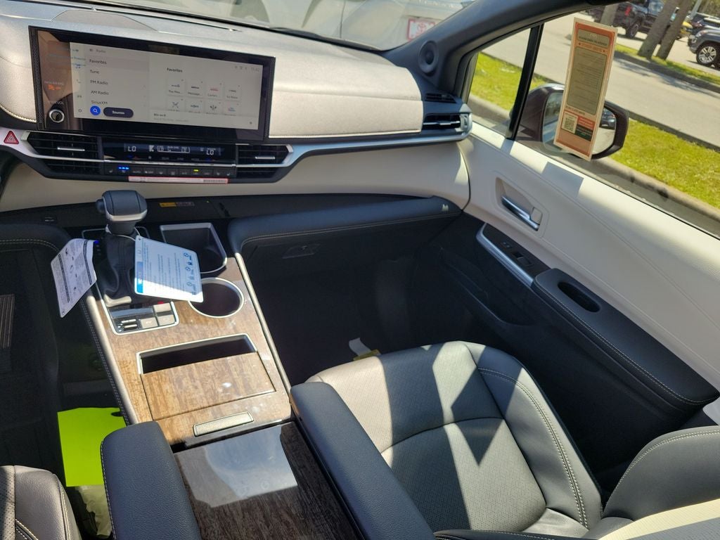 2026 Toyota Sienna Limited 7 Passenger