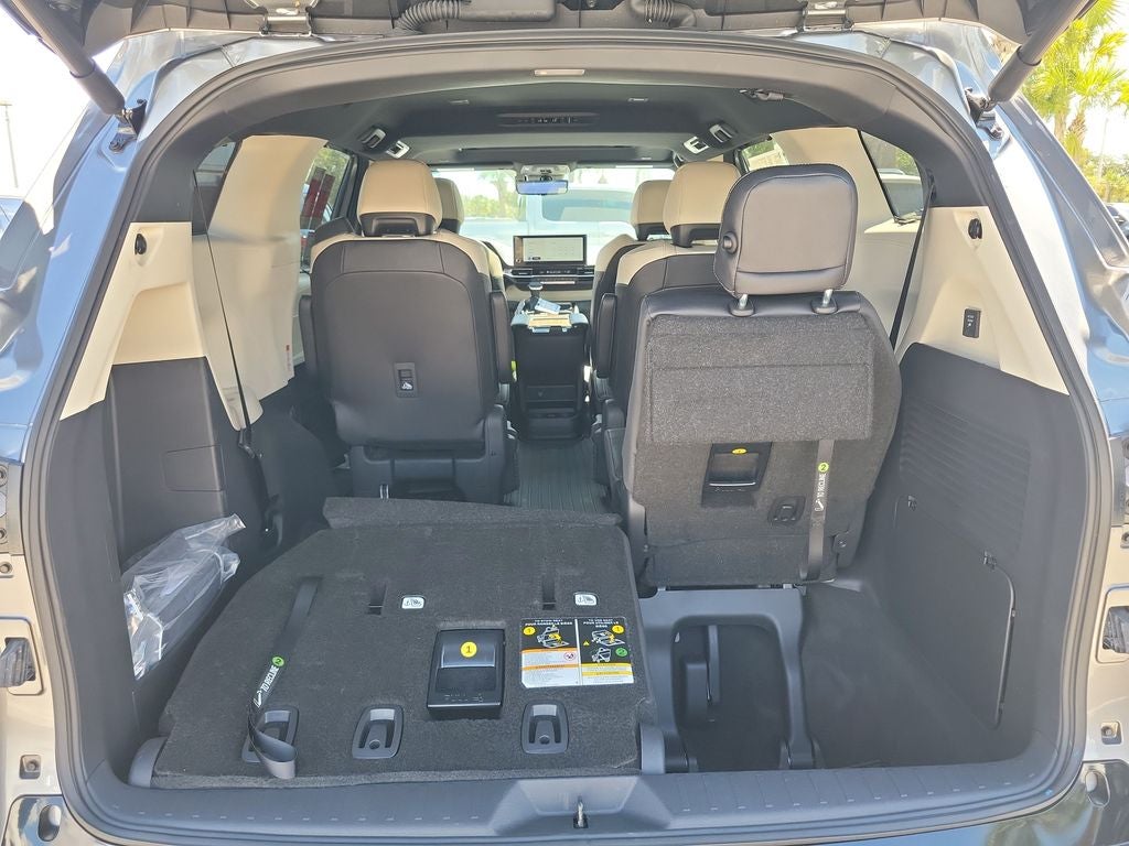 2026 Toyota Sienna Limited 7 Passenger