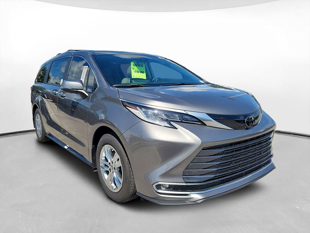 2026 Toyota Sienna Limited 7 Passenger