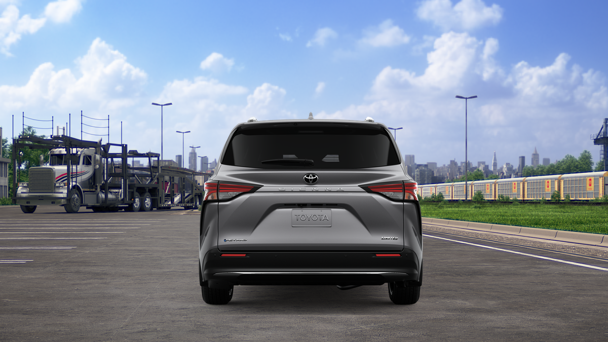2026 Toyota Sienna Limited 7 Passenger
