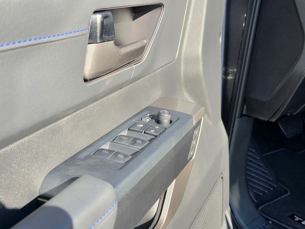 2026 Toyota Tundra Hybrid Platinum