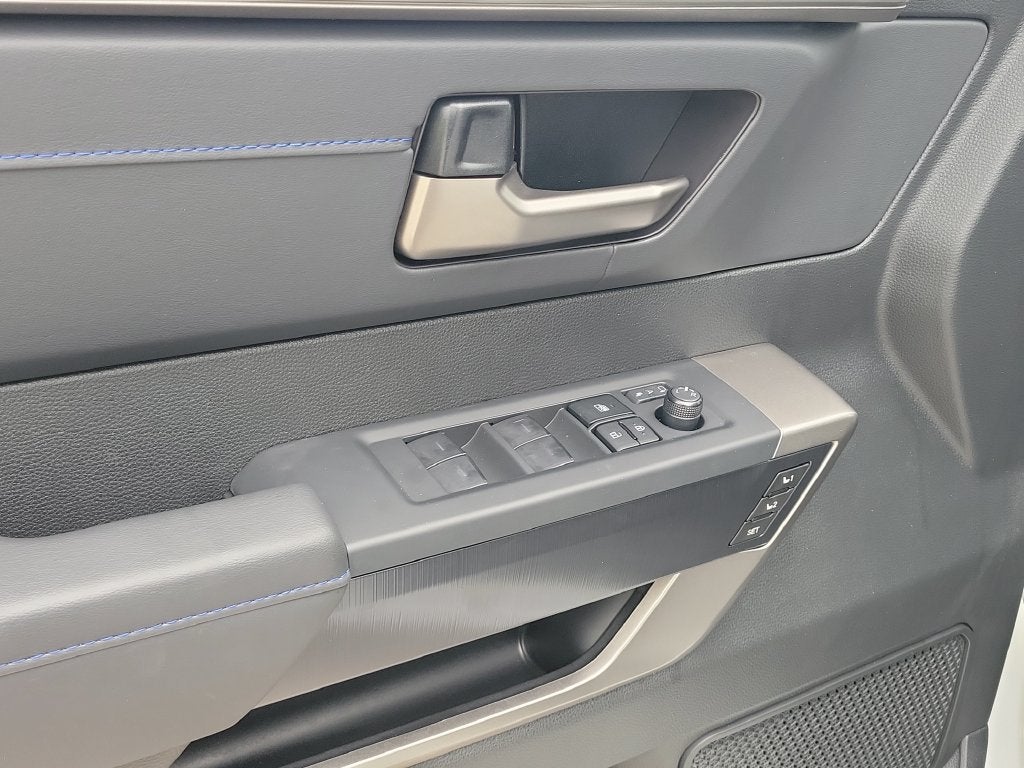 2026 Toyota Tundra Hybrid Platinum