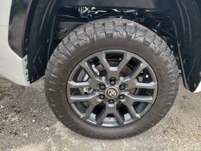 2026 Toyota Tundra Hybrid Platinum