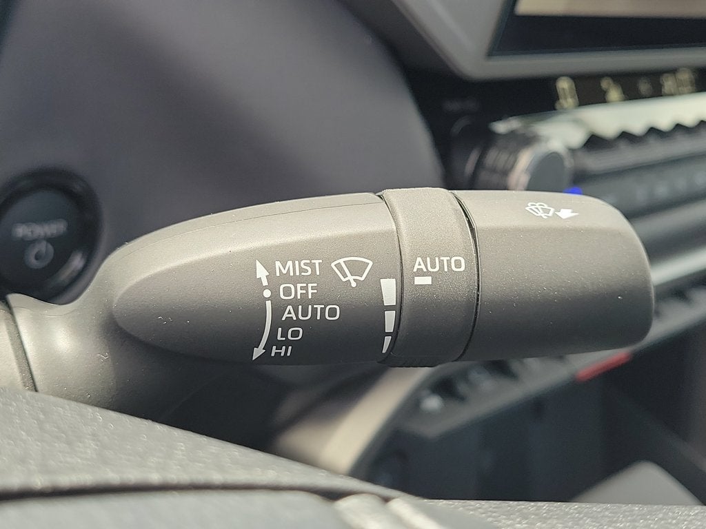 2026 Toyota Tundra Hybrid Platinum
