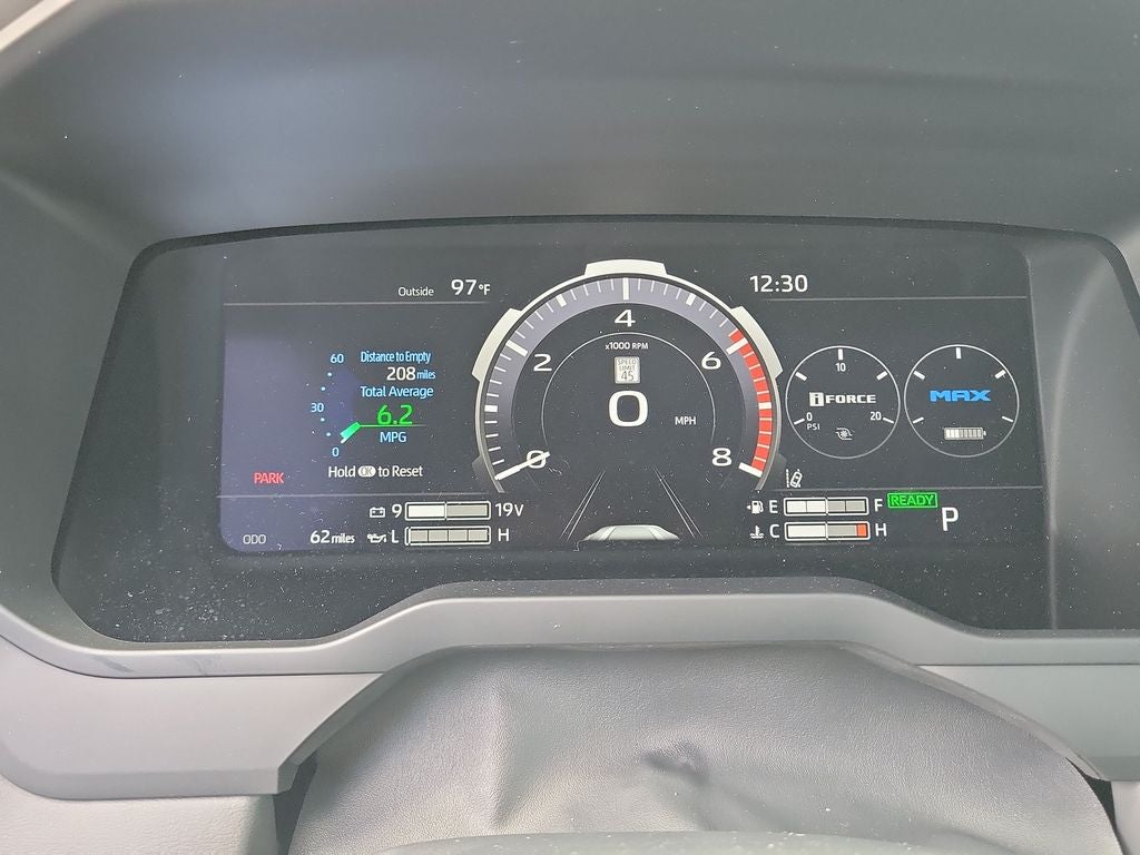 2026 Toyota Tundra Hybrid Platinum