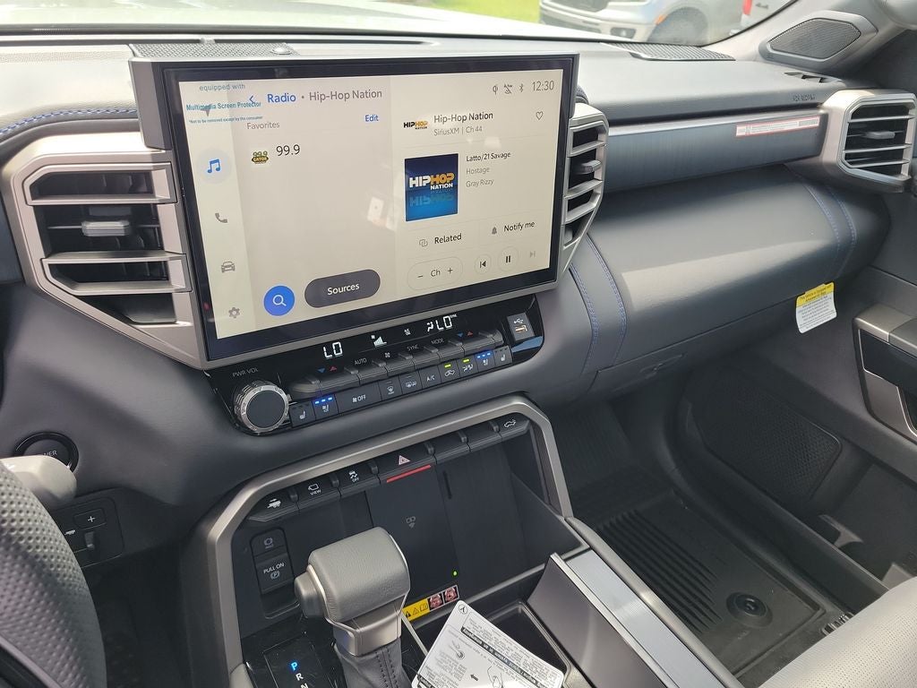 2026 Toyota Tundra Hybrid Platinum