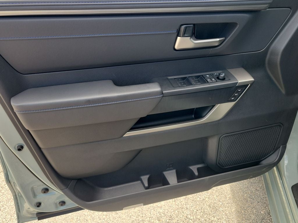 2026 Toyota Tundra Hybrid Platinum