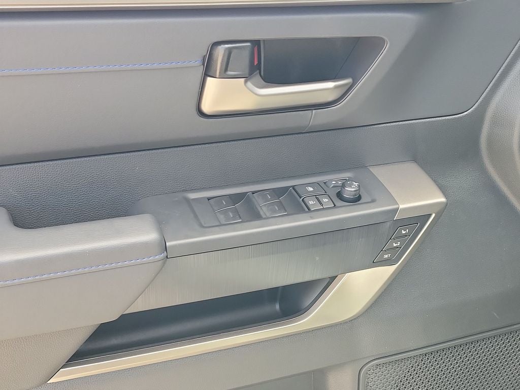 2026 Toyota Tundra Hybrid Platinum