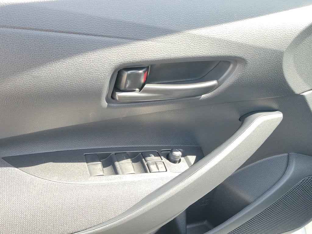 2027 Toyota Corolla LE