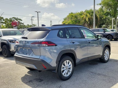 2026 Toyota Corolla Cross LE