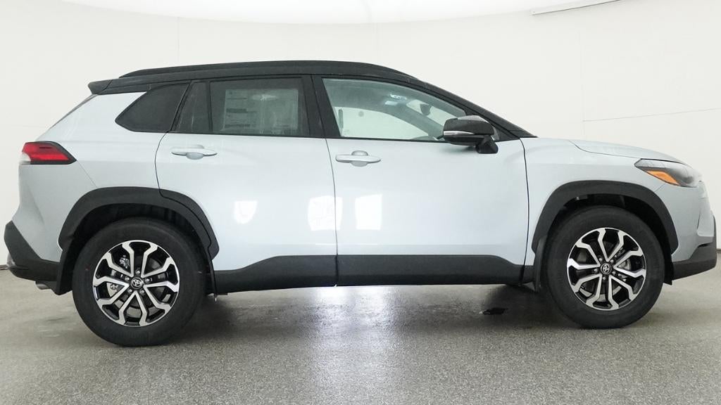 2026 Toyota Corolla Cross Hybrid SE