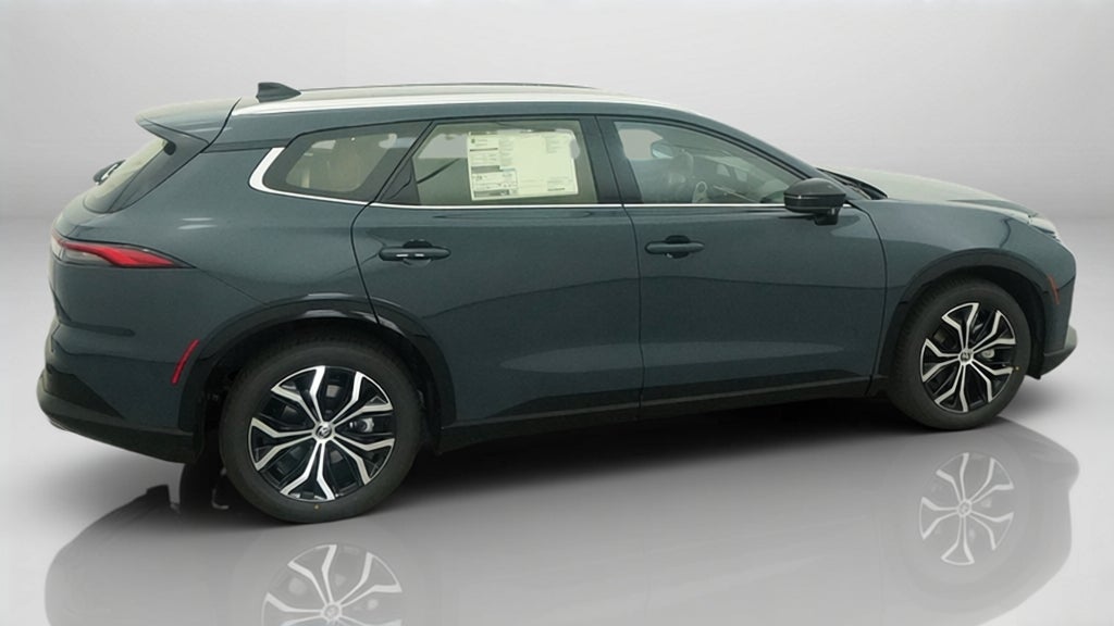 2026 Toyota Crown Signia XLE