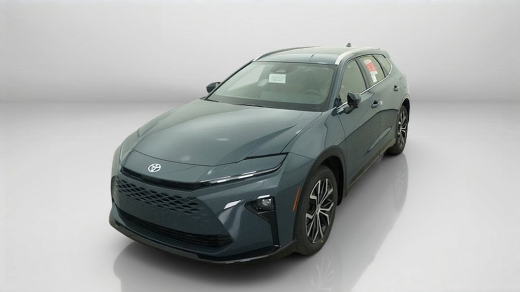 2026 Toyota Crown Signia XLE
