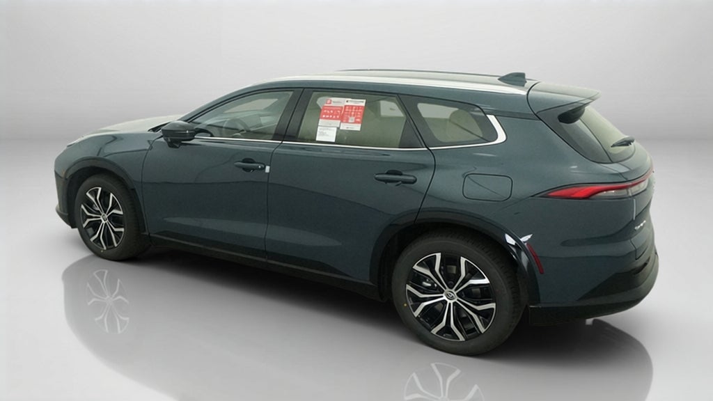 2026 Toyota Crown Signia XLE