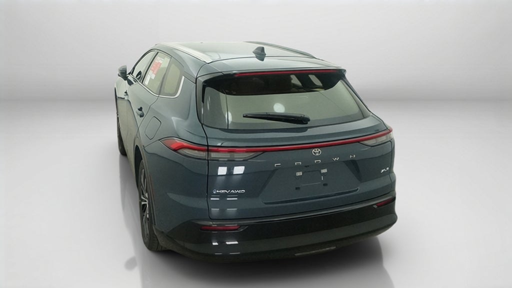 2026 Toyota Crown Signia XLE