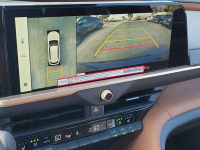 2026 Toyota Toyota Crown Signia Limited