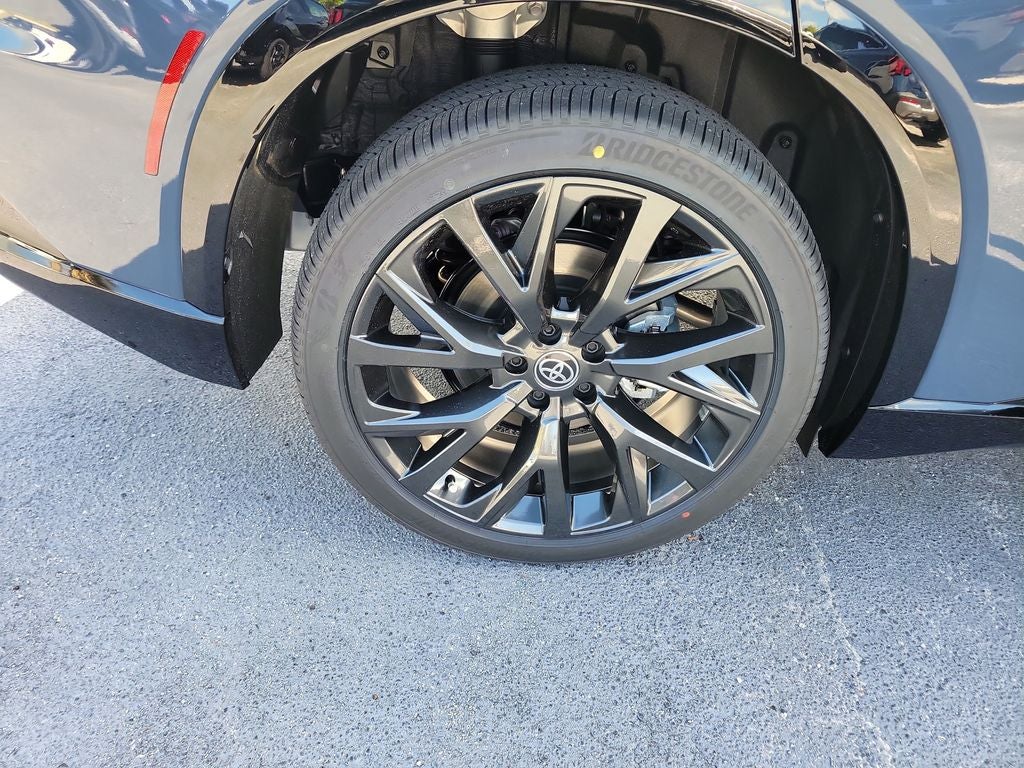 2026 Toyota Toyota Crown Signia Limited