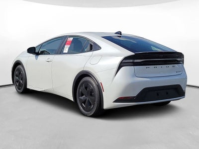 2026 Toyota Prius Plug-in Hybrid SE