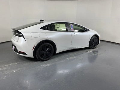 2026 Toyota Prius Plug-in Hybrid SE