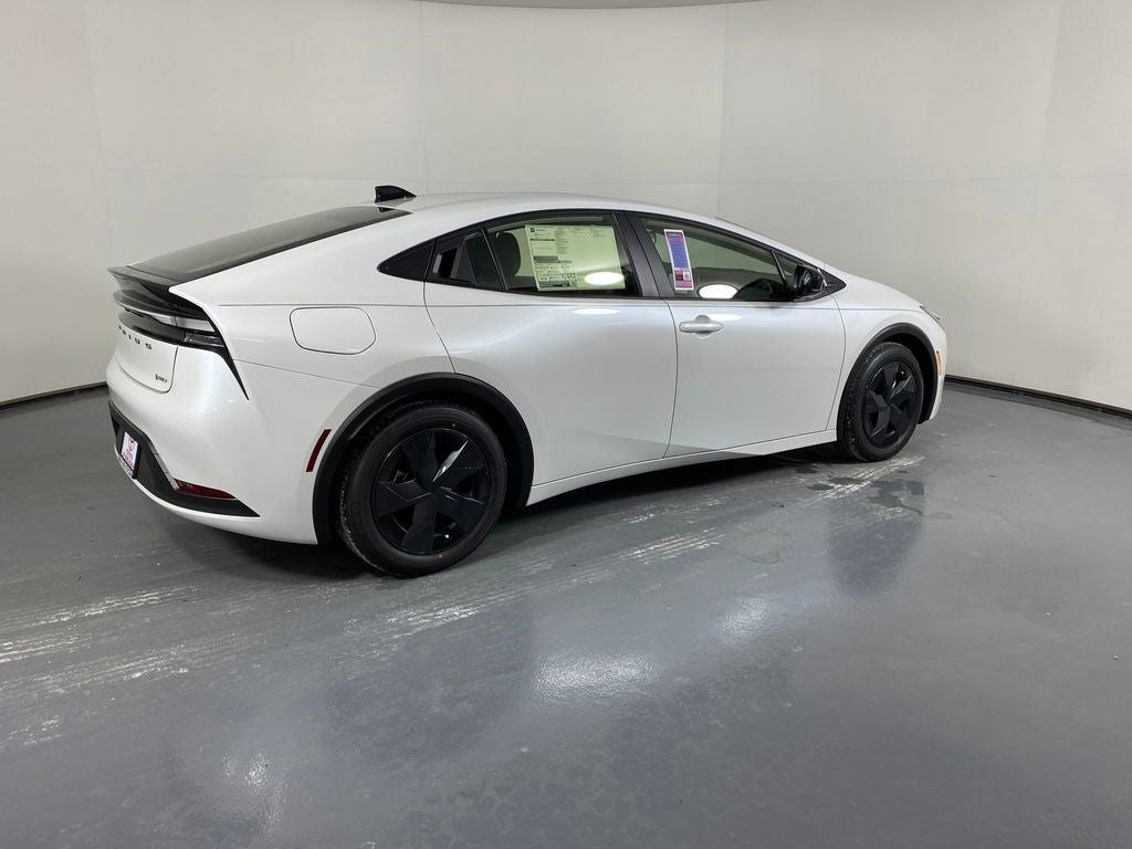 2026 Toyota Prius Plug-in Hybrid SE