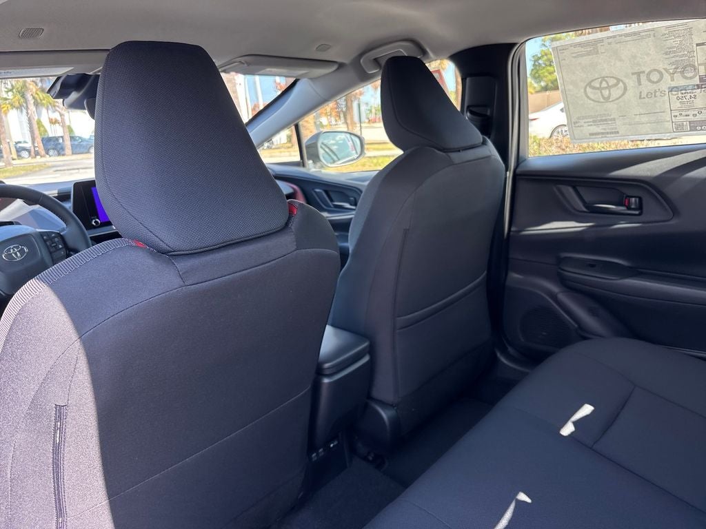 2026 Toyota Prius Plug-in Hybrid SE