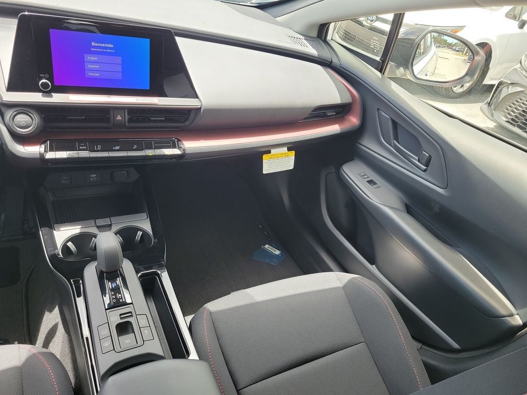 2026 Toyota Prius Plug-In Hybrid SE