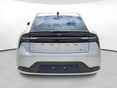 2026 Toyota Prius Plug-In Hybrid SE